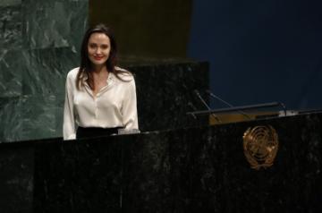Angelina Jolie's message for victims of domestic abuse