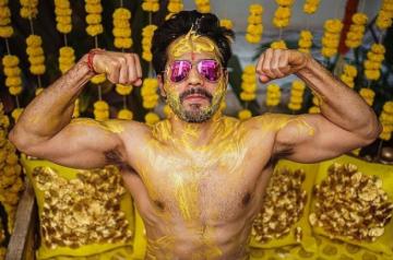Varun Dhawan shares moments from Haldi ceremony.(photo:Instagram)