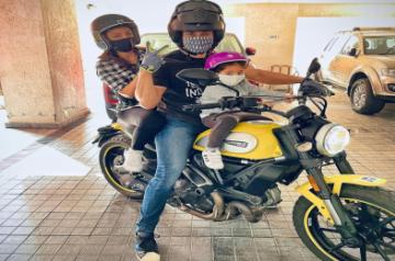 Actor Kunal Kemmu went for a bike ride with his wife, actress Soha Ali Khan, and daughter Inaaya, and shared an image of the experience for fans on social media.