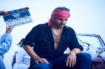 Akshay Kumar reveals his 'Bachchan Pandey' look (Credit:Instagram)