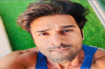 Pulkit Samrat ponders over self love in new post(credit:Instagram/@pulkitsamrat)