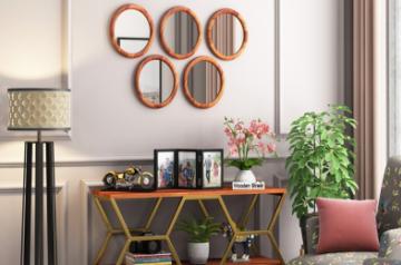 Lights & mirrors: A clutter-free home decor setup in budget 