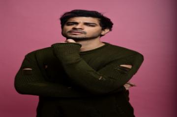 Tahir Raj Bhasin: Getting six packs all about commitment, consistency