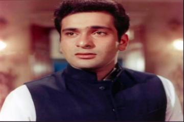 Bollywood mourns the demise of Rajiv Kapoor.