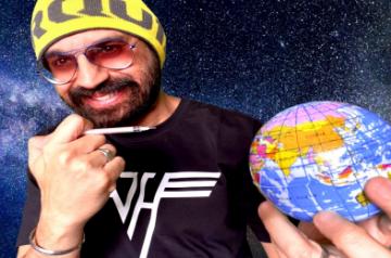 Indie single jab the world in top 50 radi charts.