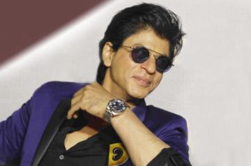 SRK's sarcastic reply to fan curious about his underwear colour