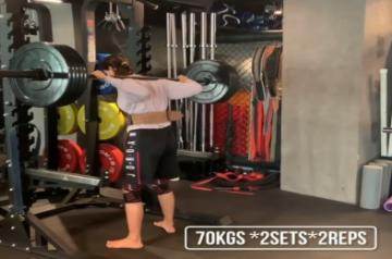 Disha Patani shares glimpse of her fav exercises.(photo:Instagram)