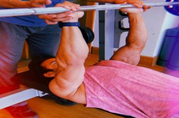 Pulkit Samrat has 2 weeks to achieve lean body for 'Fukrey 3'