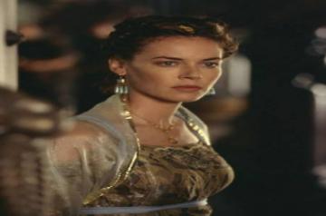 Connie Nielson on working with Russell Crowe, Joaquin Phoenix in 'The Gladiator'.