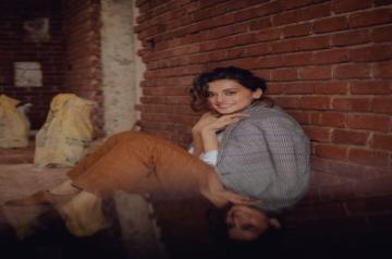 Taapsee,s mantra: Suit up, smile up, show up.(photo:instagram)