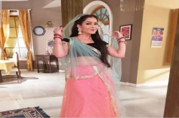 Actress Shubhangi Atre.