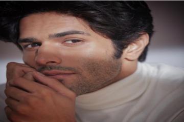 Mrinal Dutt joins 'His Storyy' cast. (Credit : Zareen Khan/instagram)