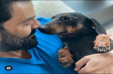 'Daada' Prithviraj posts a pic with pet dog Zorro.