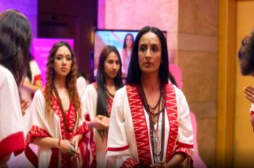 Suchitra Pillai on playing a godwoman 'Hello Mini 3'