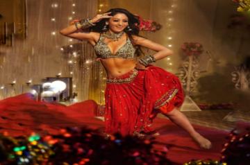 'Dabangg 2' actress Sandeepa Dhar recreates 'Munni Badnaam' in web show