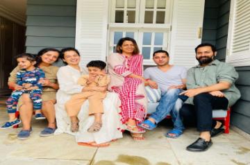 Kangana Ranaut spends time with family after recovering from Covid