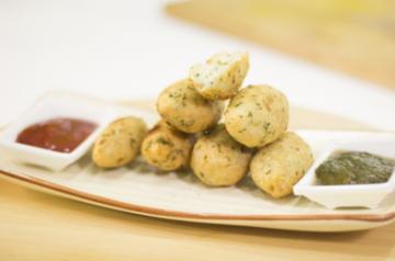 Instant Bread Cheese Vada 