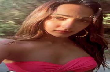 Kiara Advani misses the sunshine and tan (Photo:Instagram)