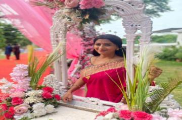 When performing 'kanyadaan' in TV show made Reena Kapoor emotional