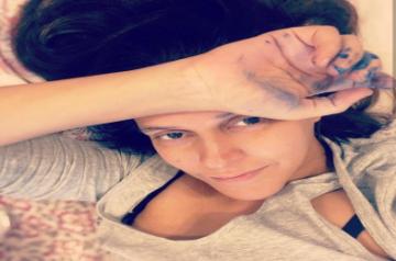 Neha Dhupia's baby loves painting on mom's hands and daddy's face(Photo:Instagram)