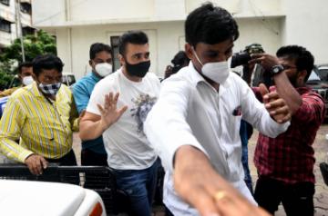 Mumbai:- Porn film issue in Bollywood actress Shilpa Shetty husband Raj Kundra in Crime Branch last few days arrested in Mumbai. (Photo by  Sandeep Mahankal /IANS)