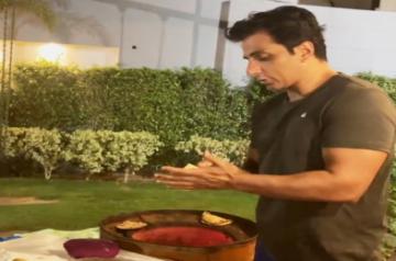 Sonu Sood: Small businesses are the basic backbone of our country.(photo:instagram)