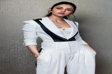 Rakul Preet Singh shares glimpse of a day in her life