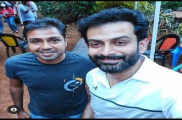 Reassuring to have Prithviraj Kuruthi director Manu Warrier
