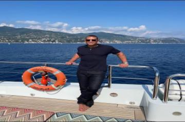 Alex Rodriguez gets pizza pranked by Ben 'Afflec'
