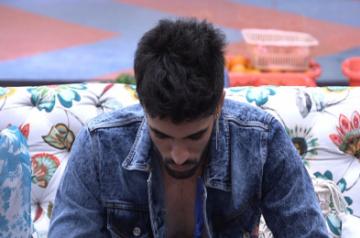 Zeeshan Khan told to leave 'Bigg Boss OTT' house after fight