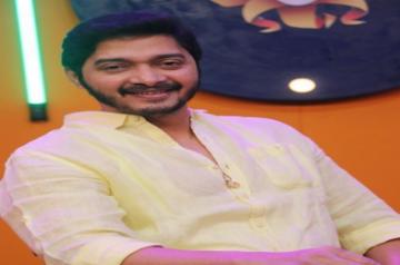 Shreyas Talpade shares the pros and cons of cinema halls, OTT