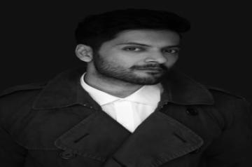 Ali Fazal.