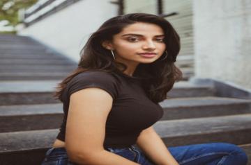 Meenakshi Chowdhary: Mahesh Babu news.