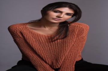 Elnaaz Norouzi.