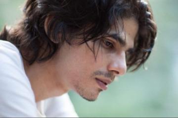 Nakul Roshan Sachdeva plays an alcoholic Casanova in web series