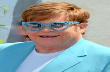 Elton John.(photo:.wikipedia)