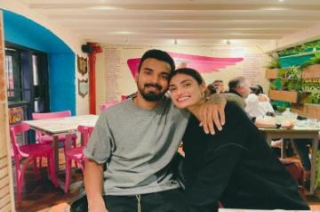 Athiya Shetty, KL Rahul make relationship official(photo:instagram)