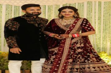 Kolkata: Actress Nusrat Jahan with her husband Nikhil Jain during their wedding reception in Kolkata on July 4, 2019. (Photo: IANS)