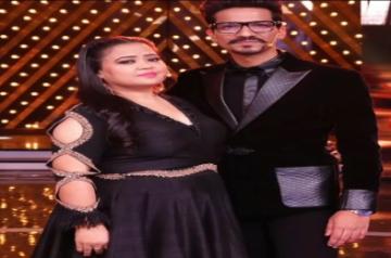 Bharti Singh and Haarsh Limbachiyaa.
