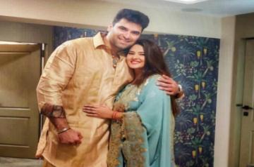 Nikitin Dheer, Kratika Sengar expecting first child
