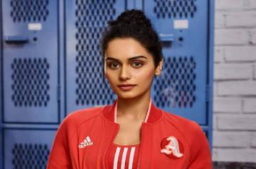 Manushi Chillar.
