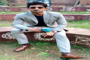 Fahmaan Khan.