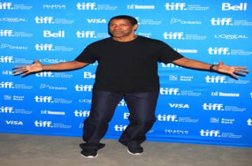 Denzel Washington looking for new challenges .