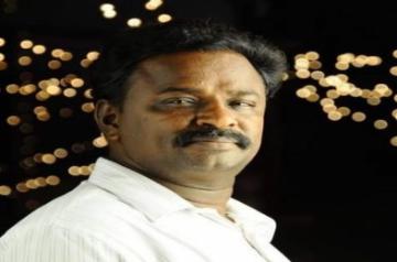 Blue Sattai Maran(photo:twitter)