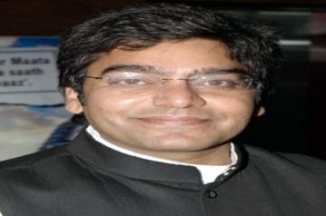 Ashutosh Rana.(photo:IMDB.coM)