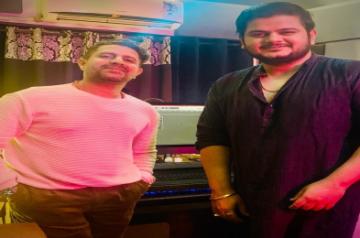 Faruk Kabir collaborates with Vishal Mishra.