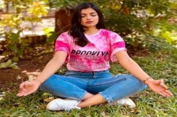 Meditation has helped me stay grounded, says Ashna Zaveri.