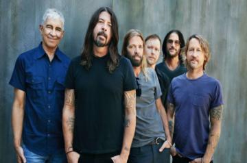 'Foo Fighters' clinch all awards in rock categories.