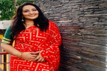 Urvashi Upadhyay.