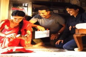 Hindi remake of Sudha Kongara's Tamil superhit film 'Soorarai Pottru' begins in Mumbai with pooja